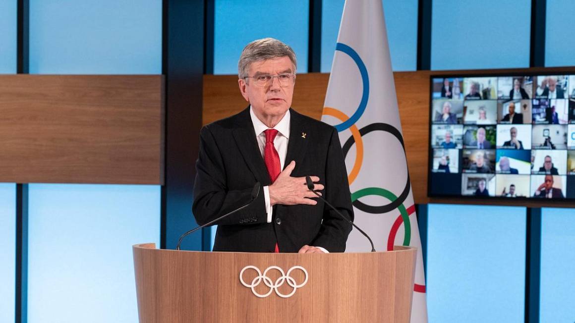 Глава МОК Томас Бах заявил о продолжении запрета на участие России и Беларуси в международных соревнованиях.